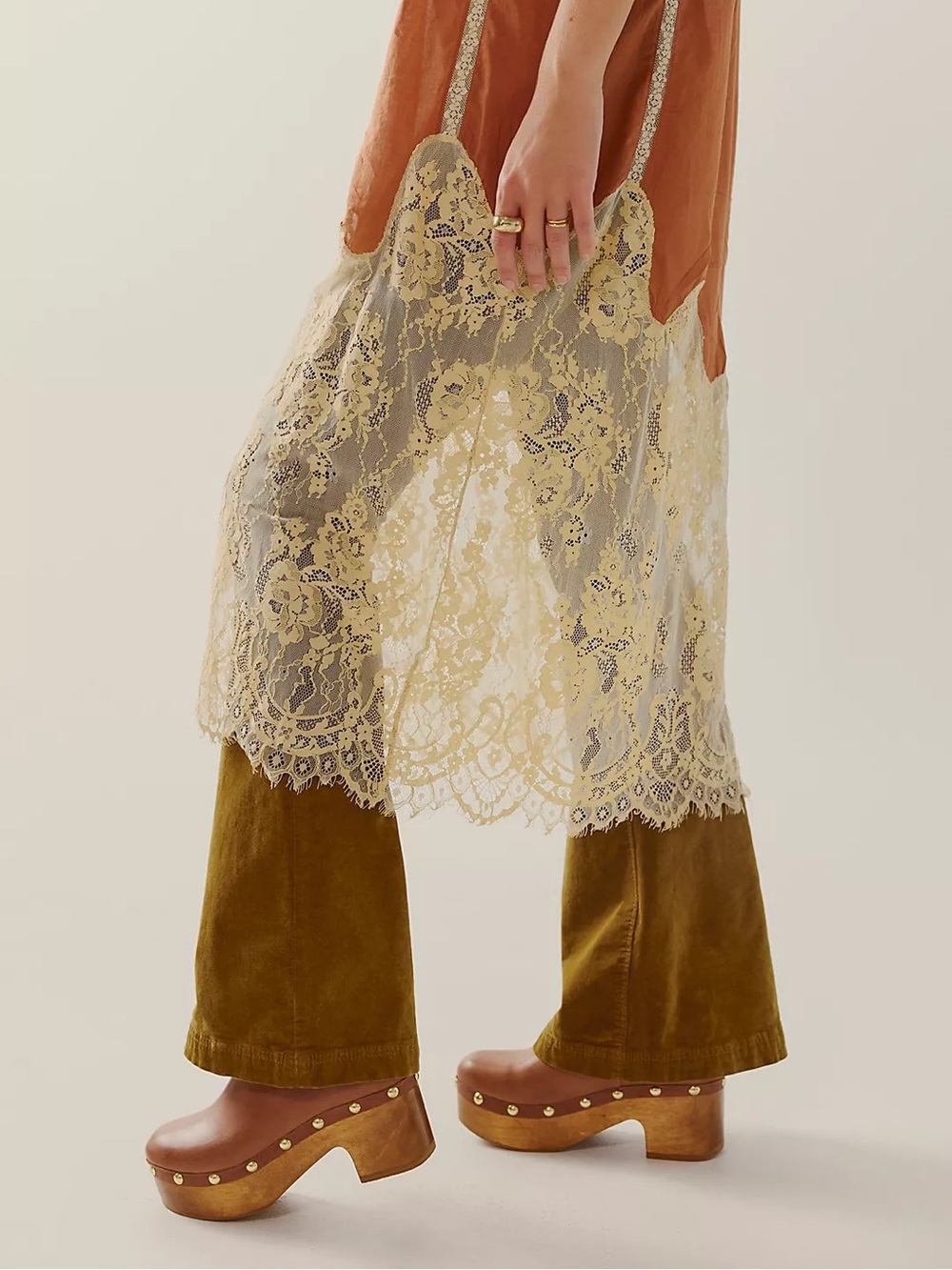 Free People Calli Clogs in Milk Chocolate Size 9